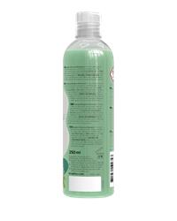 Back of bottle of beaphar universal dog shampoo