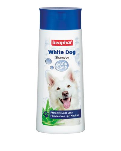 Beaphar white dog shampoo bottle